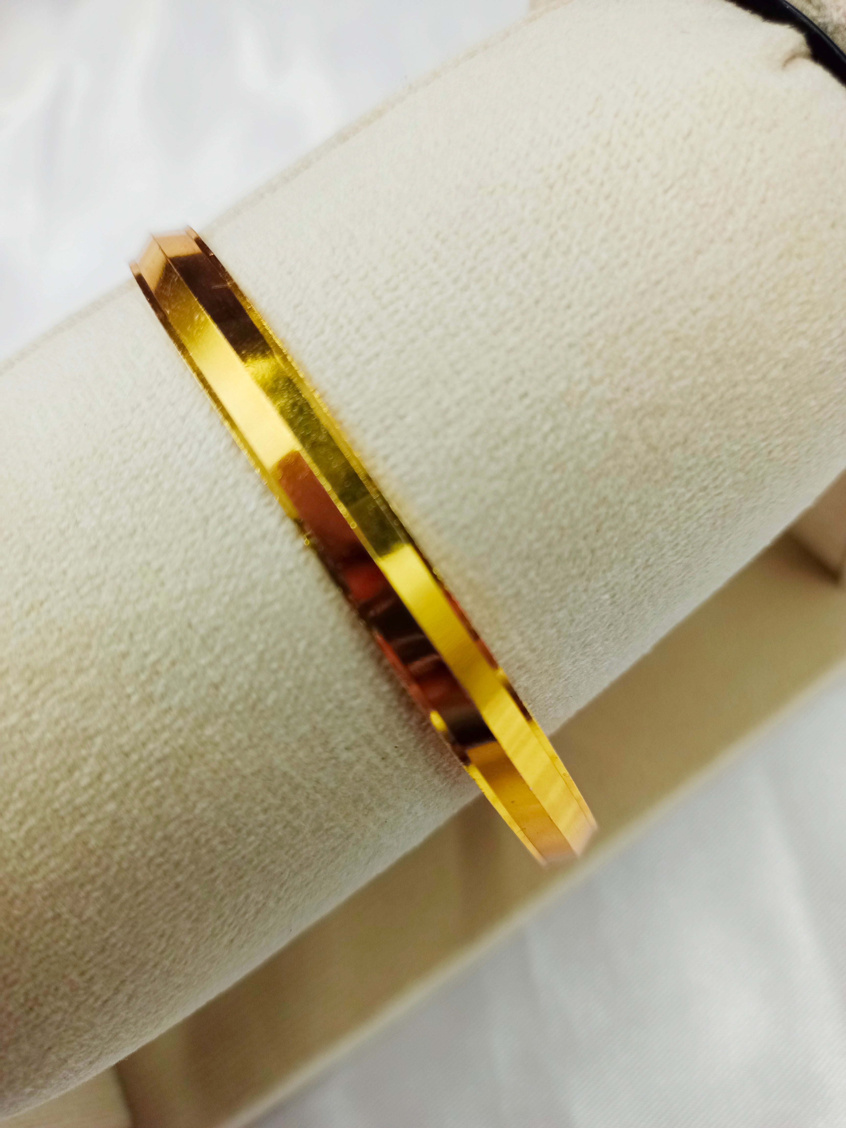 Gold plated men's kada