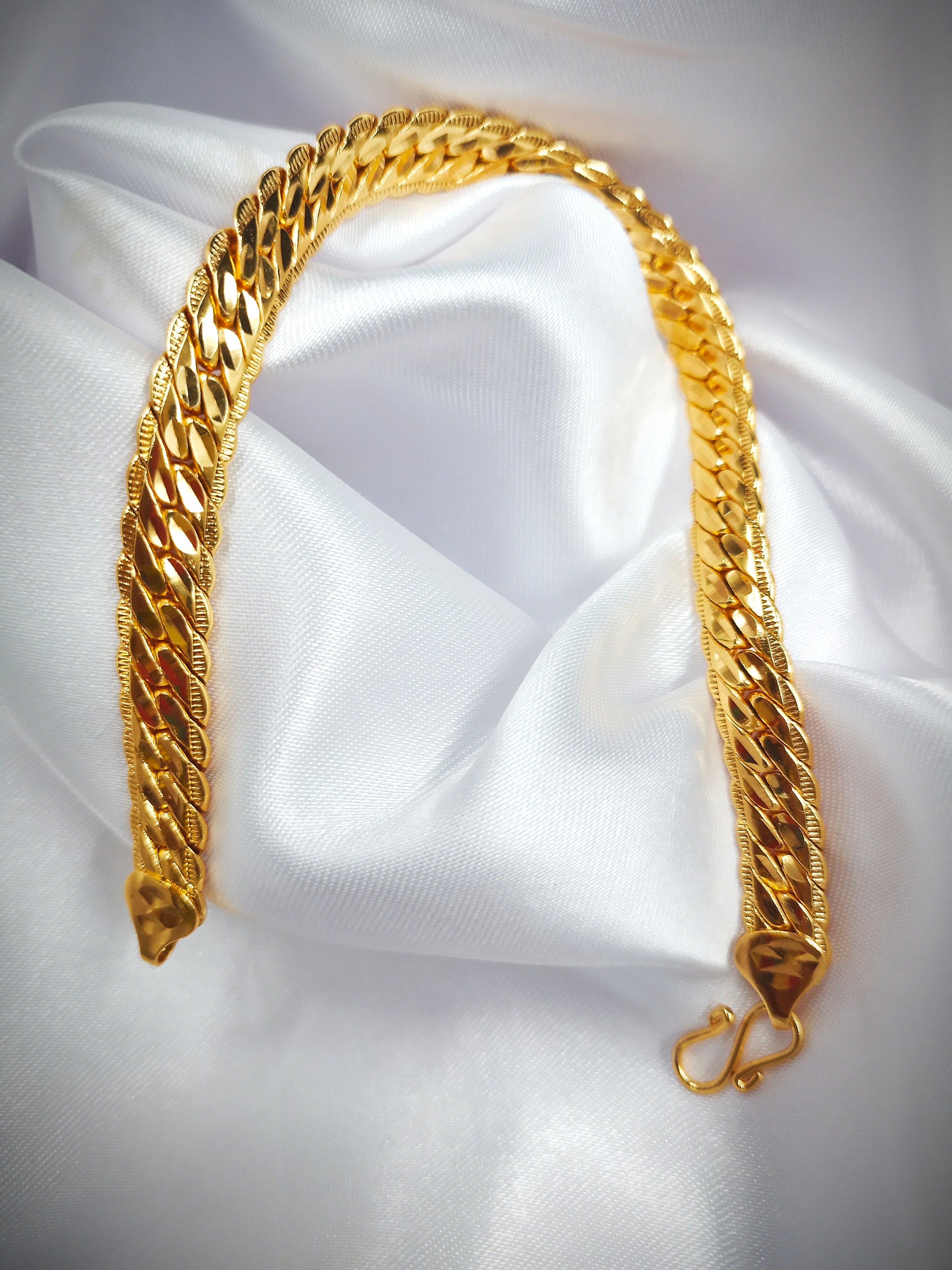 Gold plated men's Bracelet