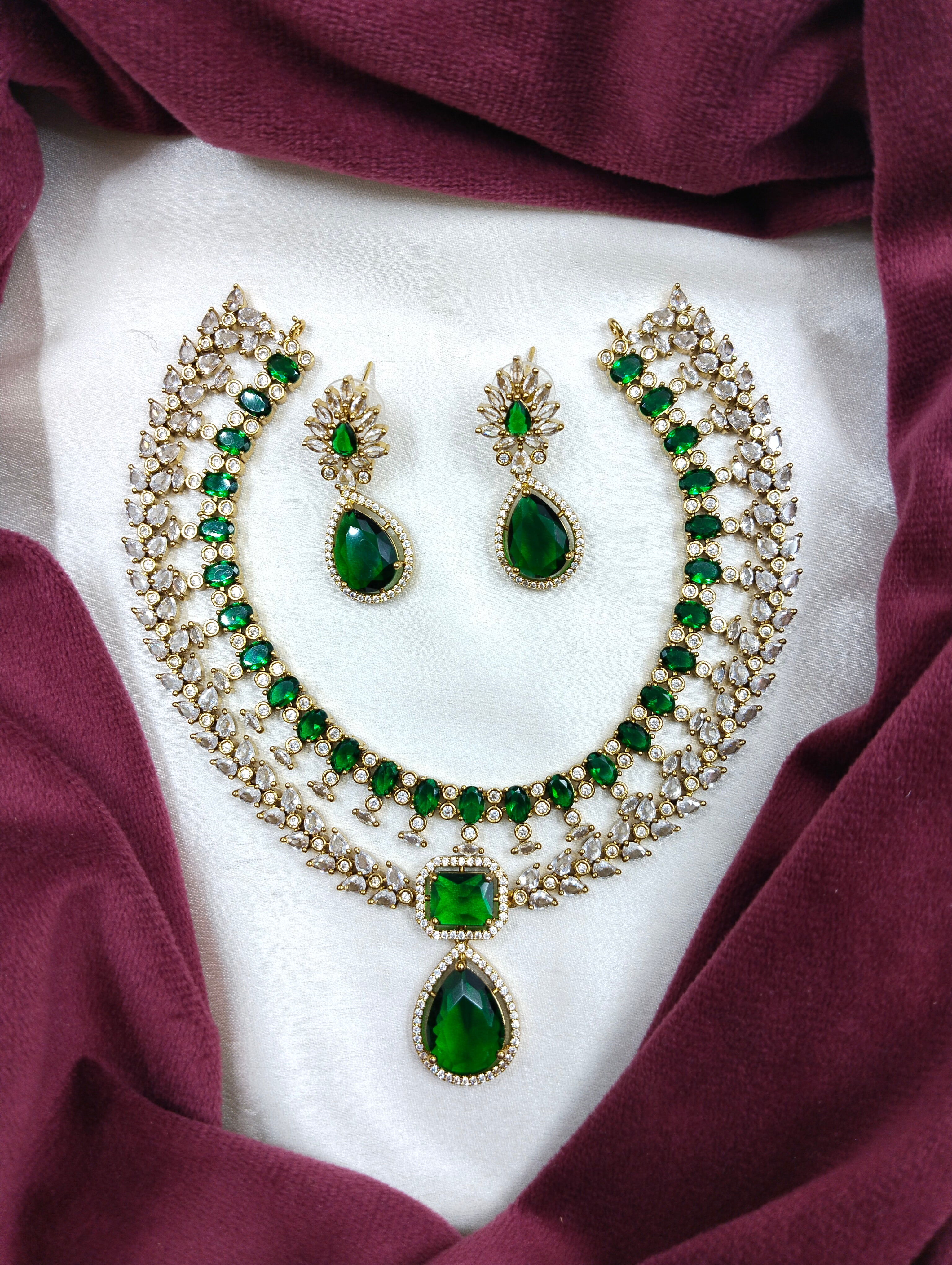 Ad jewellery duo necklace