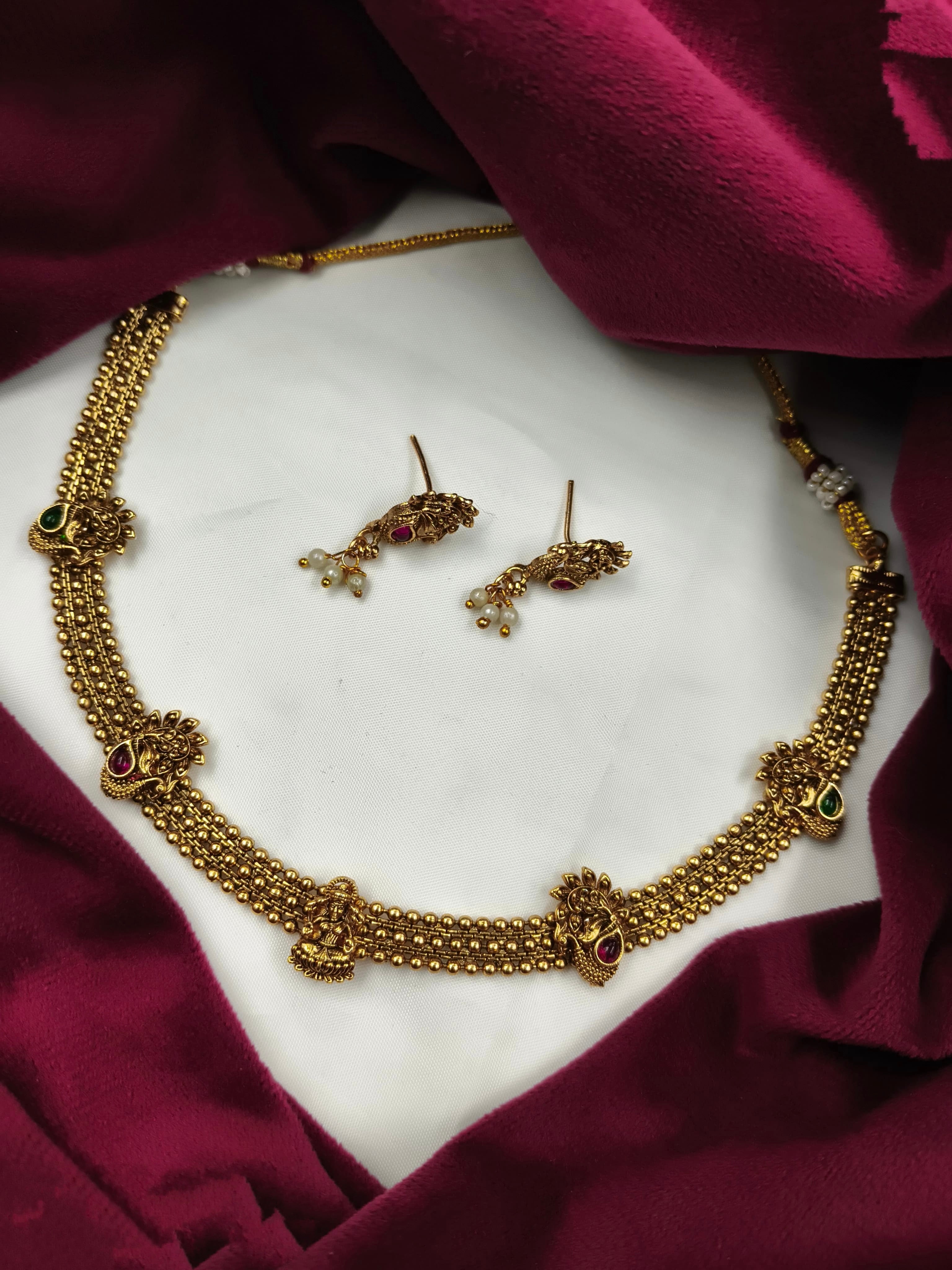 PREMIUM QUALITY MATT BRASS NECKLACE SET